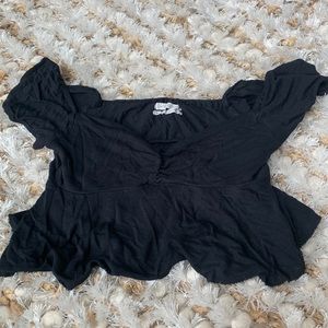 Urban outfitters, baby T